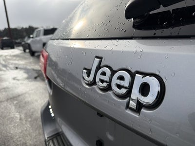 2019 Jeep Grand Cherokee Laredo E