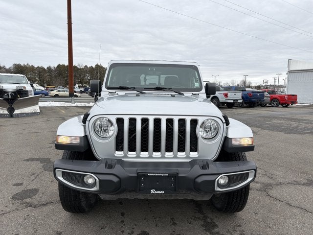 2022 Jeep Gladiator Overland