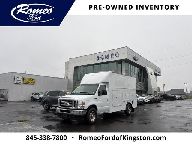 2024 Ford E-350SD Base Cutaway