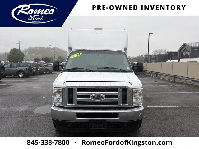 2024 Ford E-350SD Base Cutaway