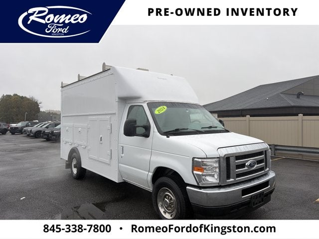 2024 Ford E-350SD Base Cutaway