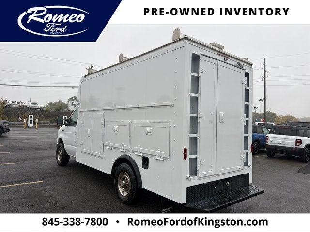 2024 Ford E-350SD Base Cutaway