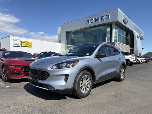 2022 Ford Escape Hybrid SE