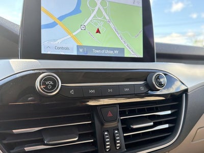 2022 Ford Escape Hybrid SE