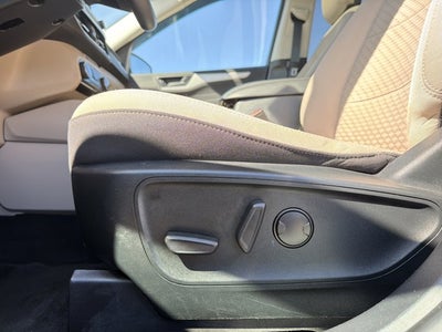 2022 Ford Escape Hybrid SE