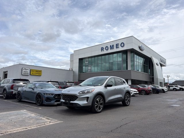 2022 Ford Escape SE