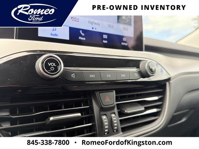 2021 Ford Escape SE