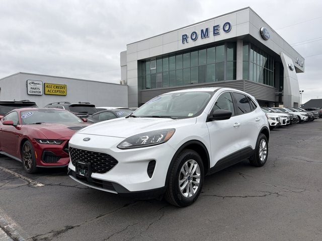 2022 Ford Escape SE