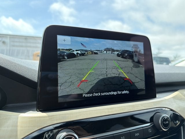 2022 Ford Escape Titanium