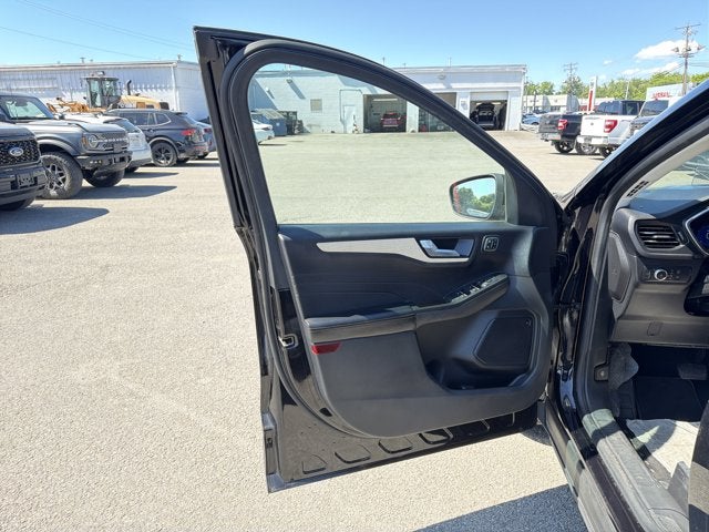 2021 Ford Escape Titanium