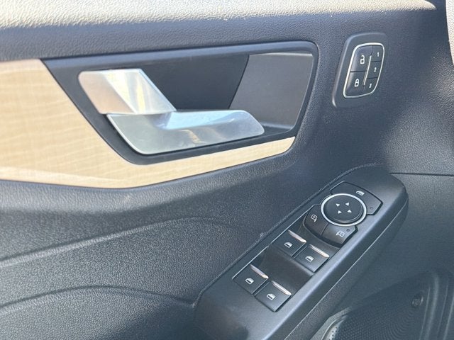 2021 Ford Escape Titanium
