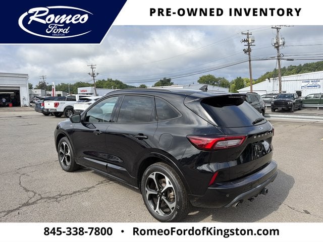 2023 Ford Escape ST-Line Select