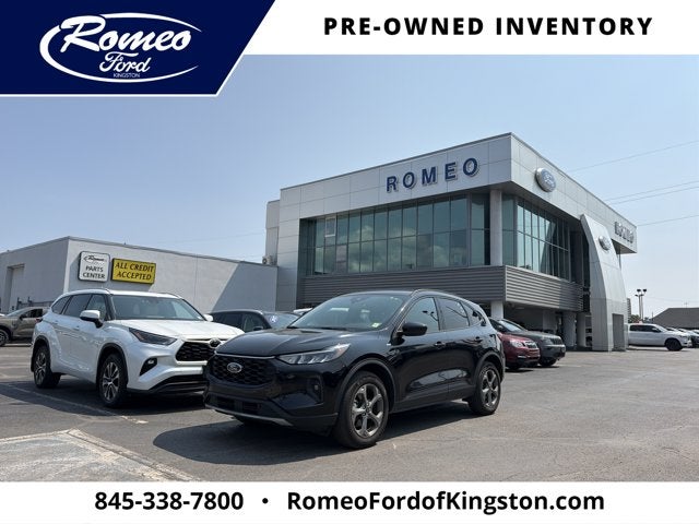 2025 Ford Escape ST-Line Select