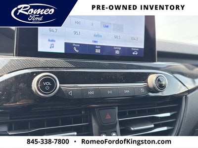 2025 Ford Escape ST-Line Select