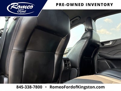 2025 Ford Escape ST-Line Select