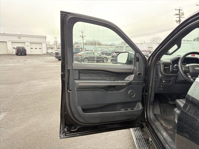 2022 Ford Expedition Platinum