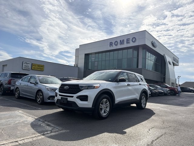 2022 Ford Explorer Base