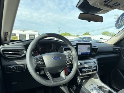 2022 Ford Explorer Base