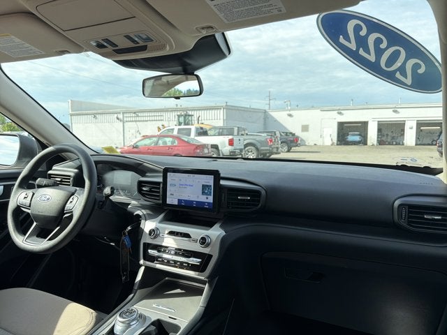 2022 Ford Explorer Base