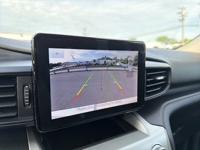 2022 Ford Explorer Base