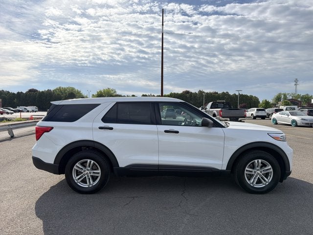 2022 Ford Explorer Base