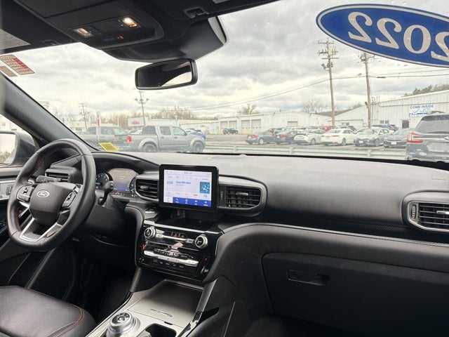 2022 Ford Explorer ST-Line