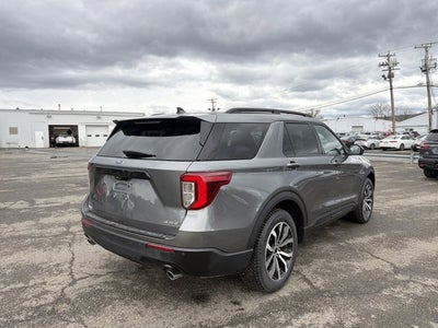 2022 Ford Explorer ST-Line