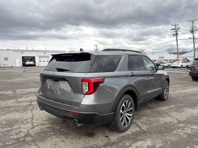 2022 Ford Explorer ST-Line