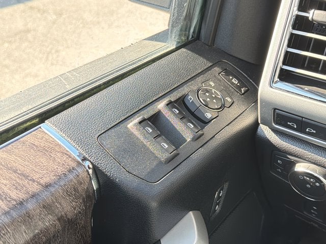 2017 Ford F-250SD Lariat