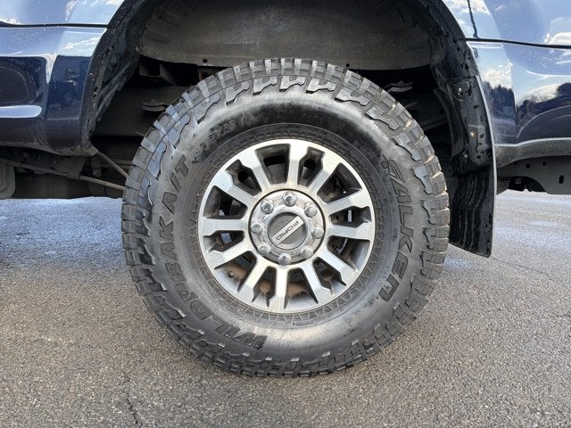 2022 Ford F-250SD Lariat