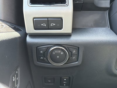 2022 Ford F-350SD Lariat