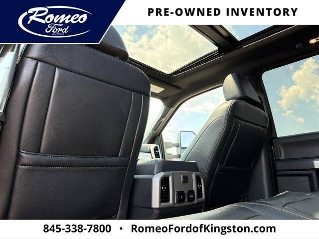 2022 Ford F-350SD Lariat