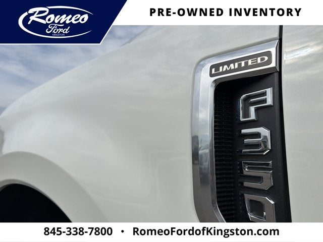 2022 Ford F-350SD Limited