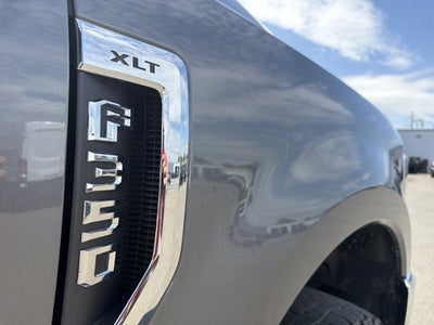 2022 Ford F-350SD XLT