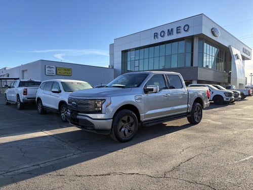 2023 Ford F-150 Lightning Lariat