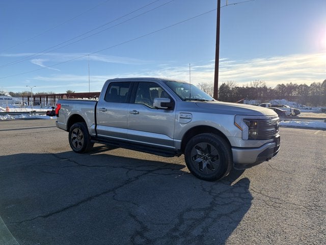 2023 Ford F-150 Lightning Lariat