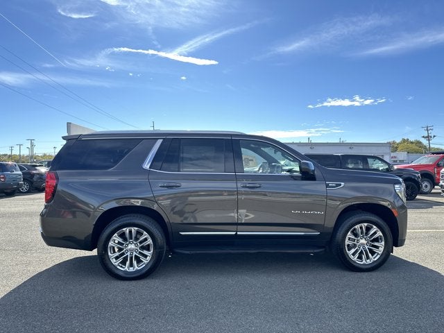 2021 GMC Yukon SLT