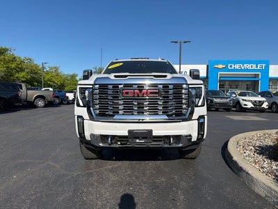 2024 GMC Sierra 2500HD Denali