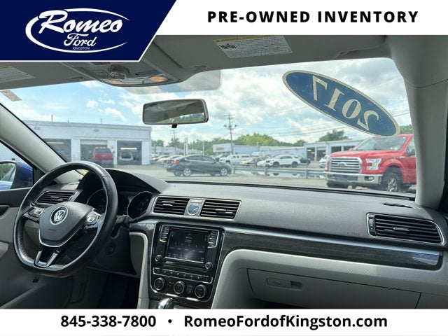2017 Volkswagen Passat 1.8T SE