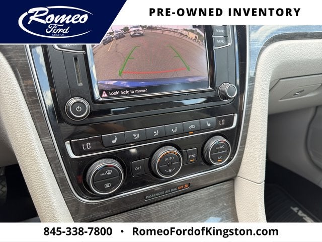 2017 Volkswagen Passat 1.8T SE