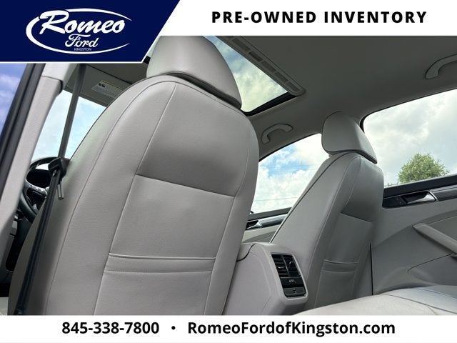 2017 Volkswagen Passat 1.8T SE