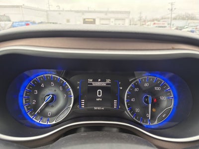 2023 Chrysler Voyager LX