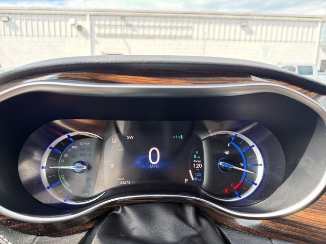 2023 Chrysler Pacifica Hybrid Limited