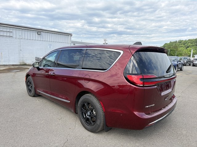 2023 Chrysler Pacifica Hybrid Limited