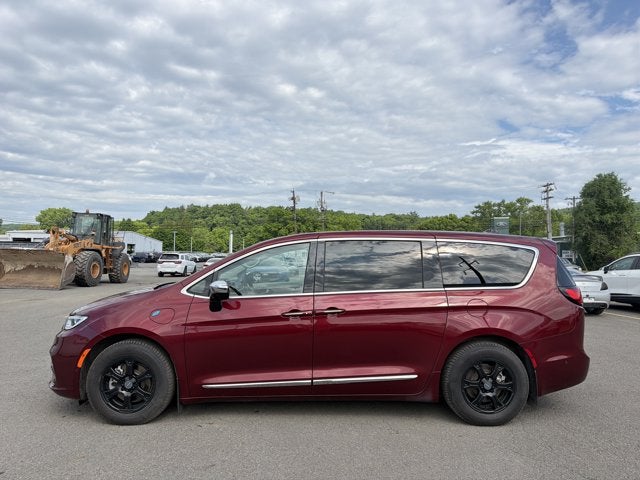 2023 Chrysler Pacifica Hybrid Limited