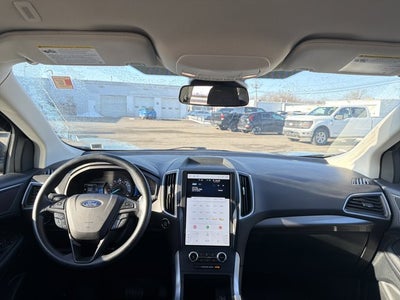 2023 Ford Edge SE