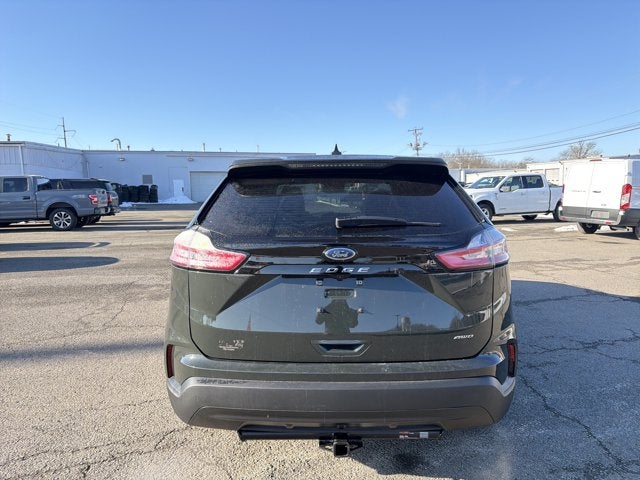 2023 Ford Edge SE