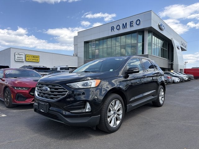 2021 Ford Edge Titanium
