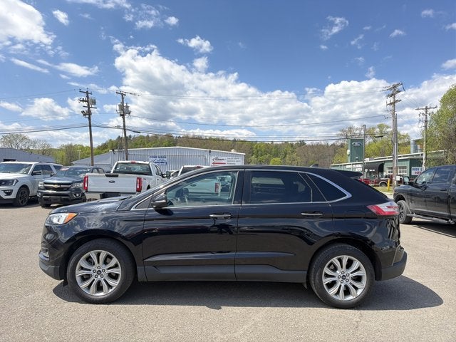2021 Ford Edge Titanium