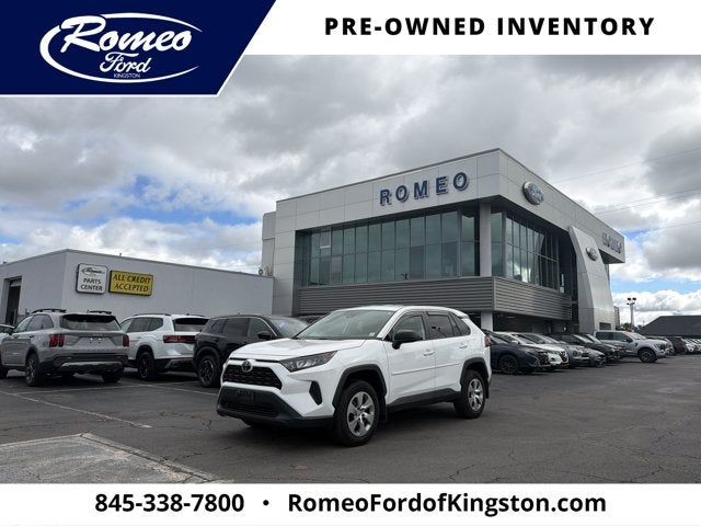 2022 Toyota RAV4 LE
